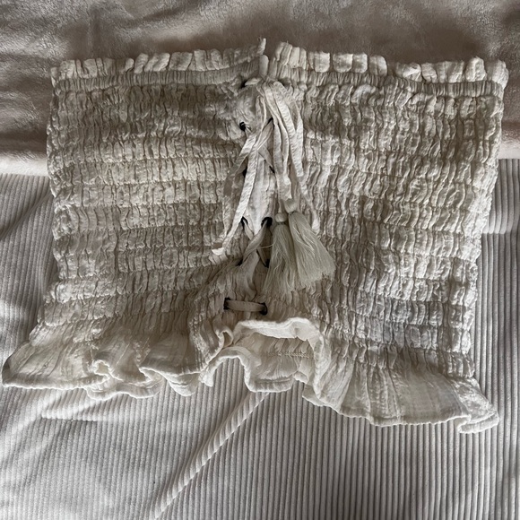 Hollister Tops - Hollister White Lace-Up Crop Top